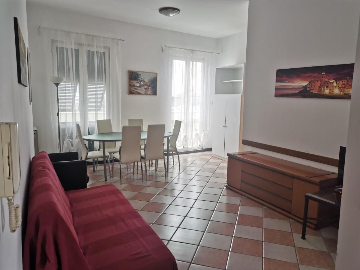 Residence La Lanterna Genoa Luaran gambar