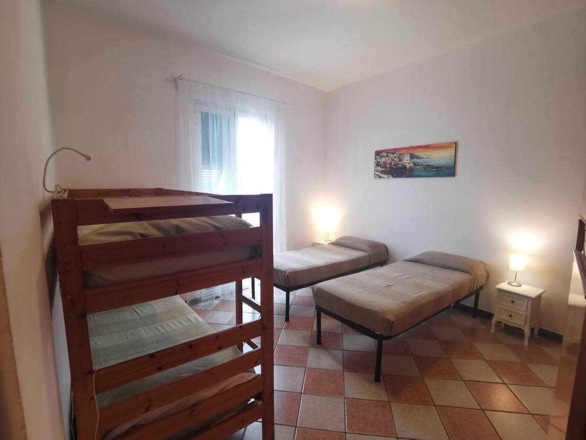 Residence La Lanterna Genoa Luaran gambar