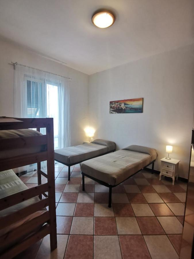 Residence La Lanterna Genoa Luaran gambar