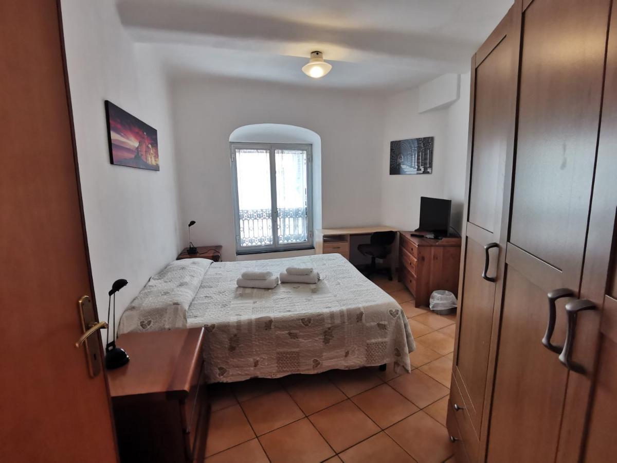 Residence La Lanterna Genoa Luaran gambar