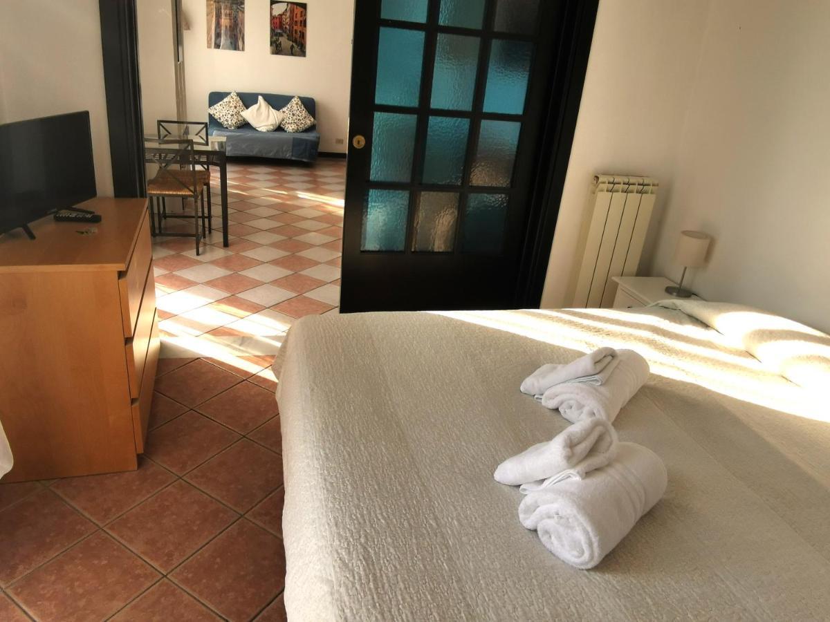 Residence La Lanterna Genoa Luaran gambar